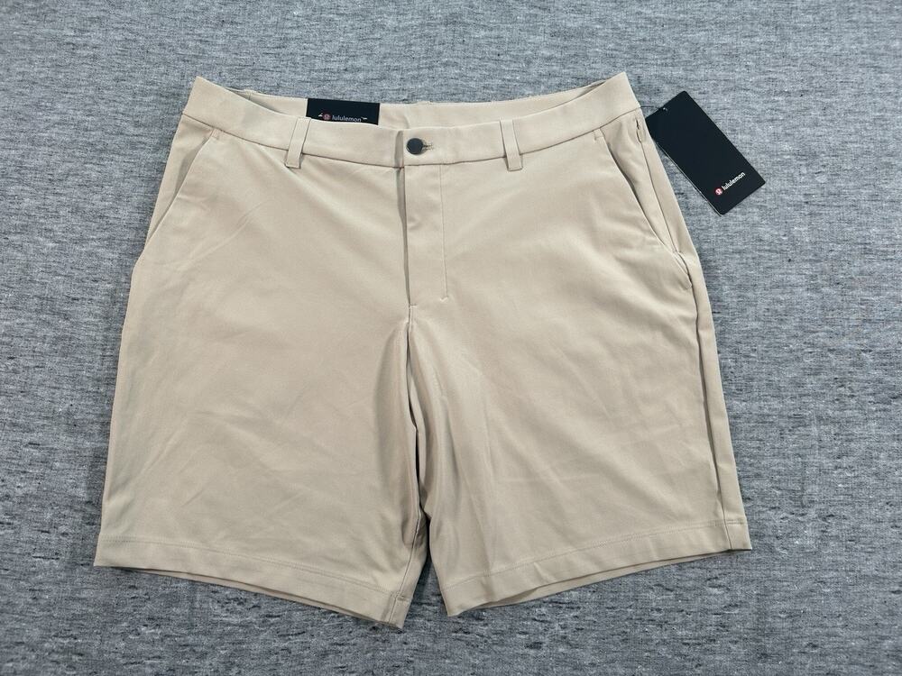 Lululemon ABC Classic Fit 9" Shorts Mens 36 Beige Warpstreme Golf Performance